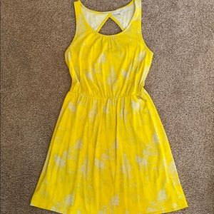 LOFT yellow 🌼 floral sundress 🌼